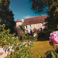 traiteur mariage au château des roses et des tours à saint-genès-du-retz